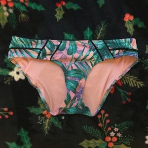 target women’s bikini bottoms cheeky